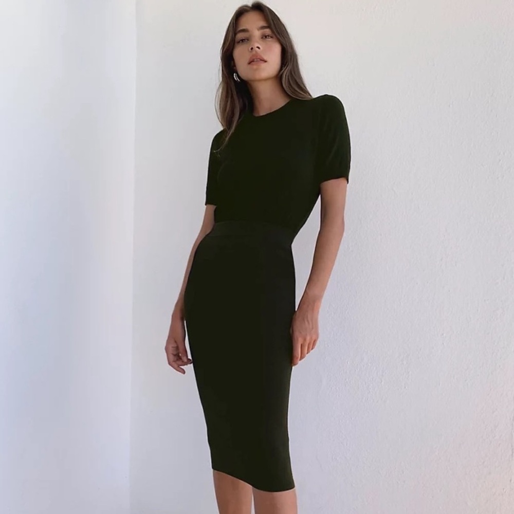 Aritzia Babaton Sculpt Knit Tube Skirt - Black
